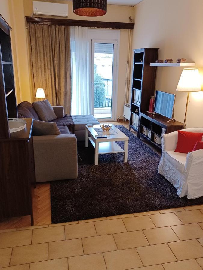 Central Apartment Ioannina Luaran gambar